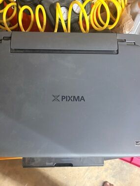 Canon PIXMA Black Portable Wireless Printer